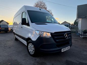 Mercedes Sprinter 2.0 315 CDI Progressive Panel Van 5dr Diesel Manual RWD L2 H2 Eu