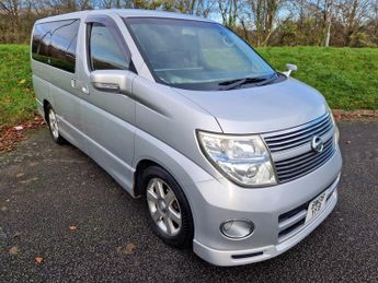 Nissan Elgrand highway star