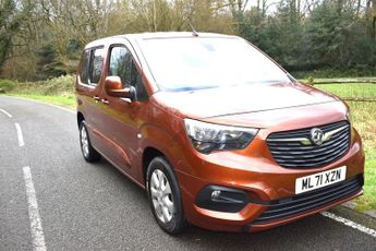 Vauxhall Combo 1.2 Turbo SE Auto Euro 6 (s/s) 5dr (7 Seat)