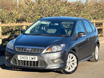 Ford Focus 1.6 Zetec S 5dr