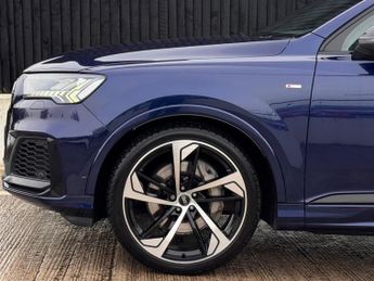 Audi Q7 3.0 TDI V6 50 Black Edition Tiptronic quattro Euro 6 (s/s) 5dr