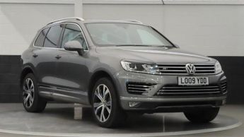 Volkswagen Touareg 3.0 TDI V6 BlueMotion Tech R-Line SUV 5dr Diesel Tiptronic 4WD E