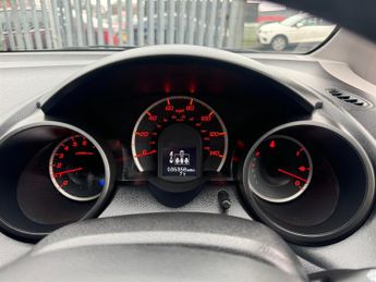 Honda Jazz 1.4 i-VTEC EX Hatchback 5dr Petrol CVT Euro 5 (99 ps)