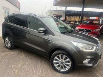 Ford Kuga TITANIUM EDITION