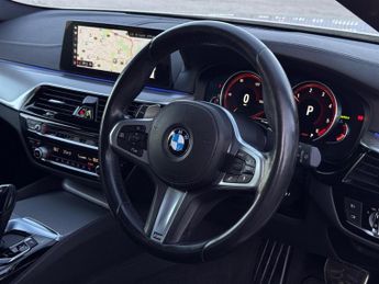 BMW 520d 2.0 M Sport Touring Auto xDrive Euro 6 (s/s) 5dr