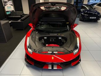 Ferrari 488 Pista 3.9T V8 F1 DCT