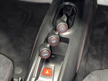 Ferrari 488 Pista 3.9T V8 F1 DCT