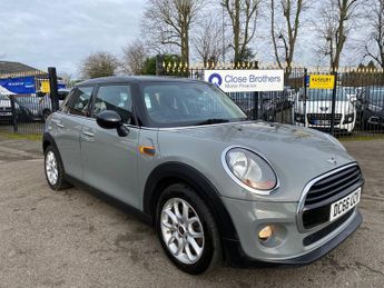 MINI Hatch 1.5 Cooper Hatchback 5dr Petrol Manual Euro 6 (s/s) (136 ps)