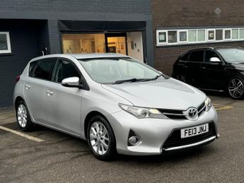 Toyota Auris 1.33 Dual VVT-i Icon Hatchback 5dr Petrol Manual Euro 5 (s/s) (1