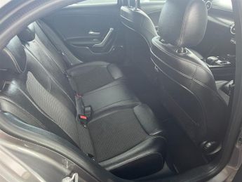 Mercedes A180 CDI A 180 D SPORT