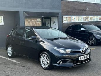 Toyota Auris 1.6 D-4D Business Edition Hatchback 5dr Diesel Manual Euro 6 (s/