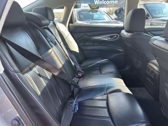 Infiniti M 3.5 35h V6 GT Premium Saloon 4dr Petrol Hybrid Auto Euro 5 (s/s)