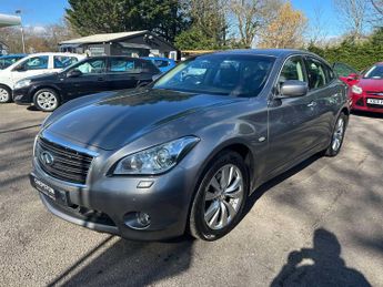 Infiniti M 3.5 35h V6 GT Premium Saloon 4dr Petrol Hybrid Auto Euro 5 (s/s)