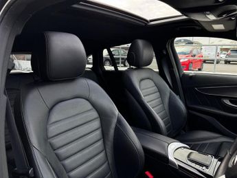 Mercedes EQC 400 80kWh AMG Line (Premium) Auto 4MATIC 5dr