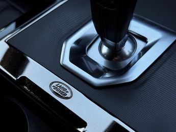 Land Rover Range Rover Evoque 1.5 P300e 12.2kWh R-Dynamic S Auto 4WD Euro 6 (s/s) 5dr