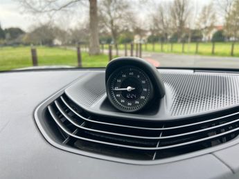 Porsche Taycan Performance Plus 93.4kWh Turbo