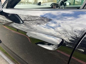 Porsche Taycan Performance Plus 93.4kWh Turbo