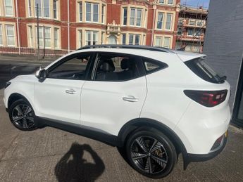 MG MG ZS EXCLUSIVE