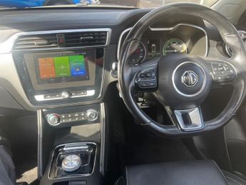 MG MG ZS EXCLUSIVE