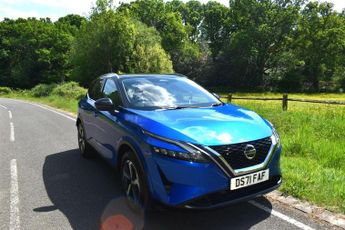 Nissan Qashqai 1.3 DIG-T MHEV N-Connecta Euro 6 (s/s) 5dr