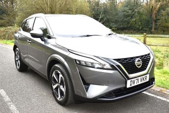 Nissan Qashqai 1.3 DIG-T MHEV N-Connecta Euro 6 (s/s) 5dr