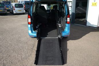 Ford Tourneo Connect TITANIUM ECOBOOST, Automatic, Disabled, Wheelchair Accessible Ve