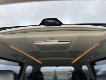 Toyota Alphard HYBRID 2.4L AUTO CRUISE 7 SEATS 5dr