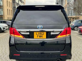 Toyota Alphard HYBRID 2.4L AUTO CRUISE 7 SEATS 5dr