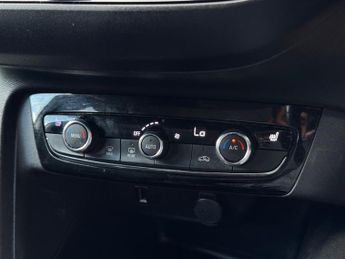 Vauxhall Corsa Electric 50kWh Elite Nav Premium Auto 5dr (7.4Kw Charger)