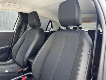 Vauxhall Corsa Electric 50kWh Elite Nav Premium Auto 5dr (7.4Kw Charger)