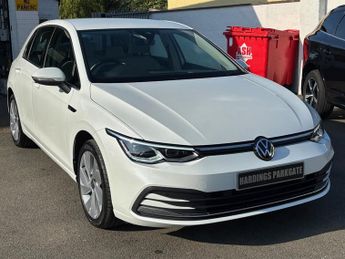 Volkswagen Golf 1.5 eTSI MHEV Style Hatchback 5dr Petrol Hybrid DSG Euro 6 (s/s)