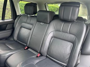 Land Rover Range Rover AUTOBIOGRAPHY P400e 12.4kWh LWB