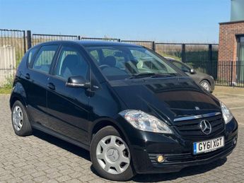 Mercedes A Class 1.5 BlueEfficiency Classic SE 5dr