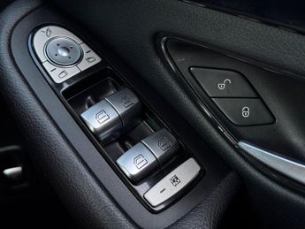 Mercedes GLC300 2.0 MHEV Sport G-Tronic+ 4MATIC Euro 6 (s/s) 5dr