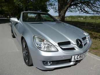 Mercedes SLK 3.0 SLK300 Convertible 2dr Petrol G-Tronic Euro 5 (231 ps)