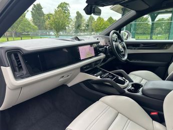 Porsche Cayenne V6 E-HYBRID