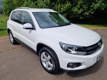 Volkswagen Tiguan ESCAPE TDI BLUEMOTION TECHNOLOGY 4MOTION