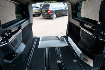 Mercedes V220 BLUETEC SPORT Automatic Disabled Wheelchair Accessible Vehicle W