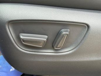 Toyota Alphard TOYOTA ALPHARD PETROL HYBRID Z E-FOUR 4WD 2.5L 74-25 ULEZ VERIFI