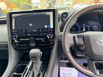 Toyota Alphard TOYOTA ALPHARD PETROL HYBRID Z E-FOUR 4WD 2.5L 74-25 ULEZ VERIFI