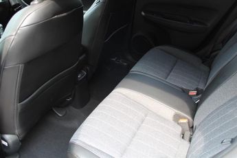 Honda Jazz I-MMD ADVANCE