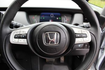 Honda Jazz I-MMD ADVANCE