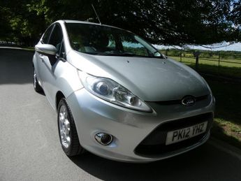Ford Fiesta 1.25 Zetec Hatchback 5dr Petrol Manual (129 g/km, 81 bhp)