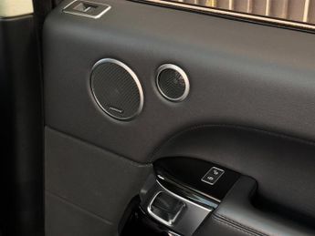 Land Rover Range Rover 4.4 SD V8 Vogue Auto 4WD Euro 6 (s/s) 5dr