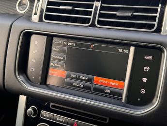 Land Rover Range Rover 4.4 SD V8 Vogue Auto 4WD Euro 6 (s/s) 5dr