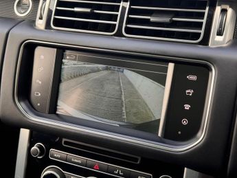 Land Rover Range Rover 4.4 SD V8 Vogue Auto 4WD Euro 6 (s/s) 5dr