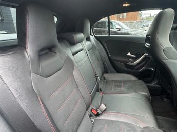 Mercedes A180d 1.5 AMG Line (Premium Plus) Hatchback 5dr Diesel 7G-DCT Euro 6 (