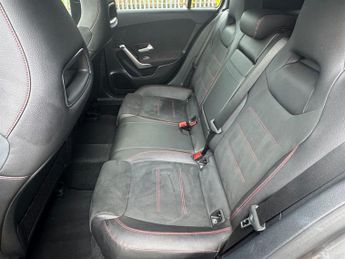 Mercedes A180d 1.5 AMG Line (Premium Plus) Hatchback 5dr Diesel 7G-DCT Euro 6 (