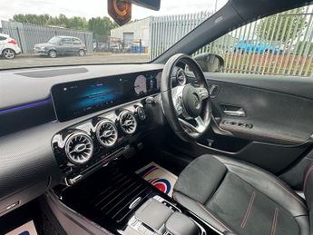 Mercedes A180d 1.5 AMG Line (Premium Plus) Hatchback 5dr Diesel 7G-DCT Euro 6 (