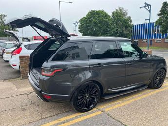 Land Rover Range Rover Sport HSE Dynamic D MHEV Auto 4WD